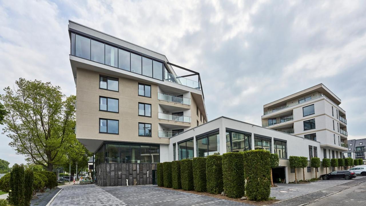 Einstein Hotel Am Roemerpark Andernach Esterno foto